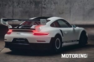 Porsche 911 Flachbau RS breaks cover: the flatnose is back!